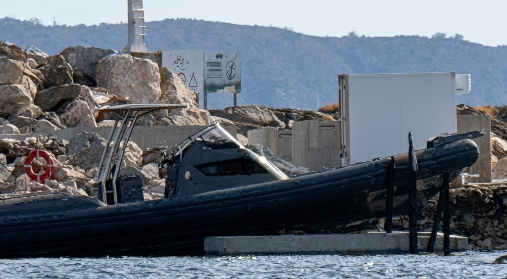 VAR : Drame à Cavalaire du lundi 20 octobre2026 : vitesse excessive et un blessé dans le coma après le crash d’un semi-rigide sur la digue (vidéo)