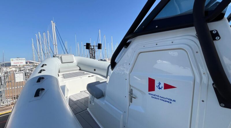 Série Limitée : Quand BRIG et Suzuki s’associent aux couleurs de la Société Nautique de Saint-Tropez !